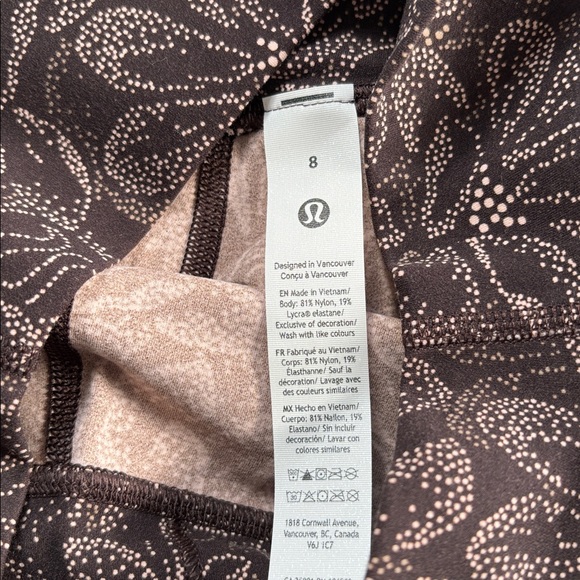 LULULEMON ALIGN HR SHORTS 6” in DOTTED MAGNOLIA PINK MULTI SZ 8 NWT - Picture 6 of 7